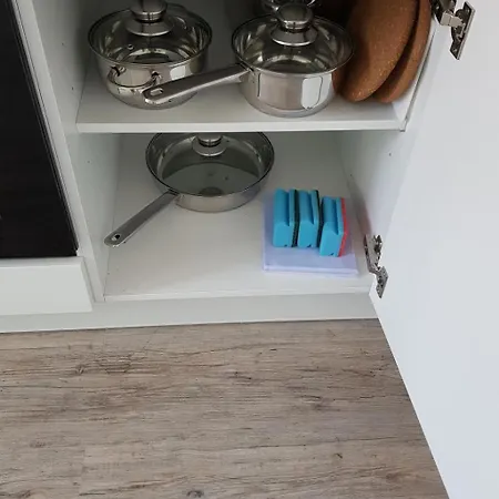 Kernsaniertes In Ruhiger Und Zentraler Lage By Interhome Apartmán