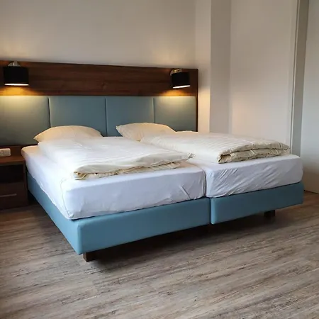 Apartmán Kernsaniertes In Ruhiger Und Zentraler Lage By Interhome